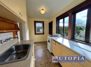 Charming and Sunny One Bedroom Apartment in a Downtown Santa Cruz Victorian with Lots of Natural ..., Santa Cruz, CA 95060