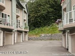 647 Pacific Pl, Anchorage, AK 99501