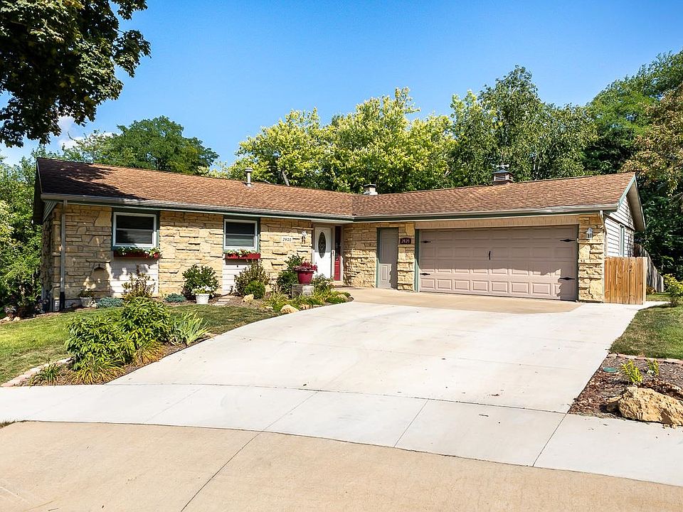 1st image of 2820 Wildwood Ct