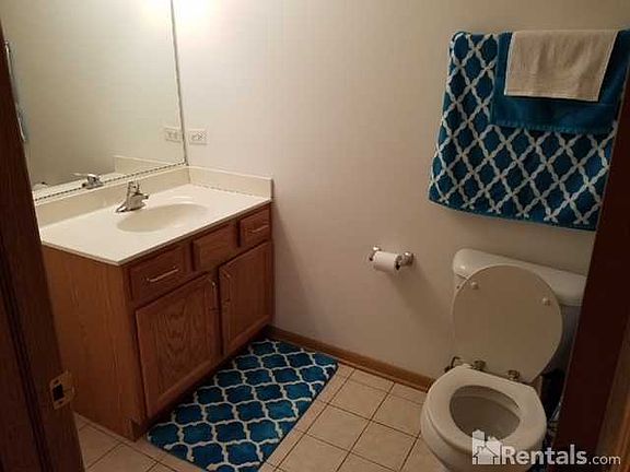4th image of 16620 Liberty Cir #G-b