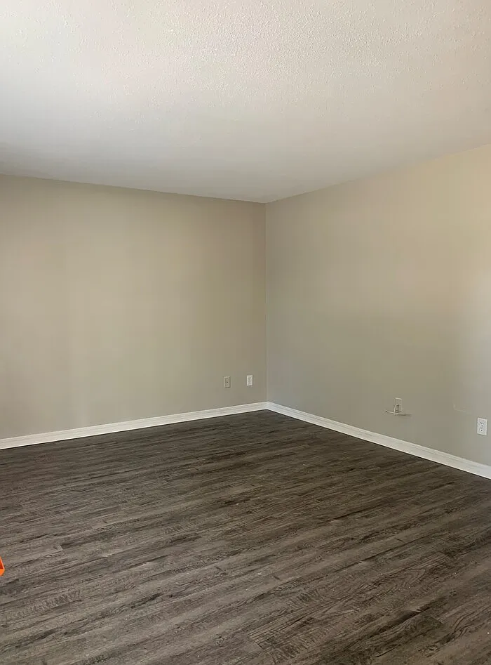 2 bed, 1.5 bath, $1,150 — Photo 2