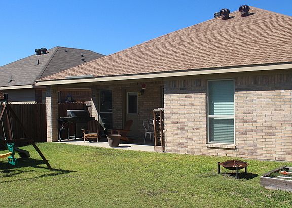 3rd image of 310 Sardius Blvd