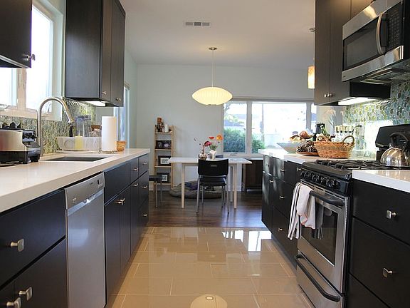 2nd image of 13350 Zanja St