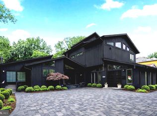 10204 Falls Rd, Potomac, MD 20854