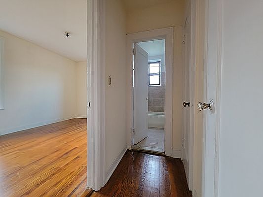 5th image of 45-11 43rd Ave #4K