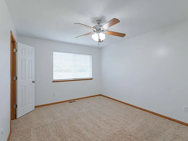 730 Norwood Dr — Photo 27