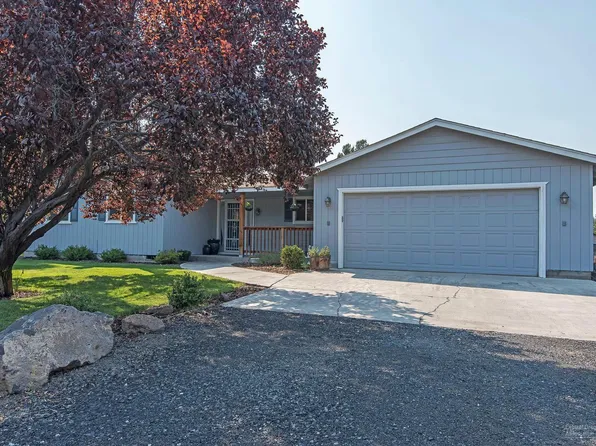 2415 SW 23rd St, Redmond, OR 97756