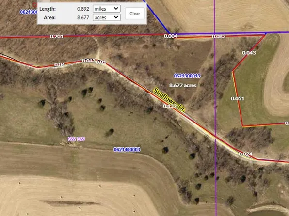 Sunflower Dr, Waukon, IA 52172