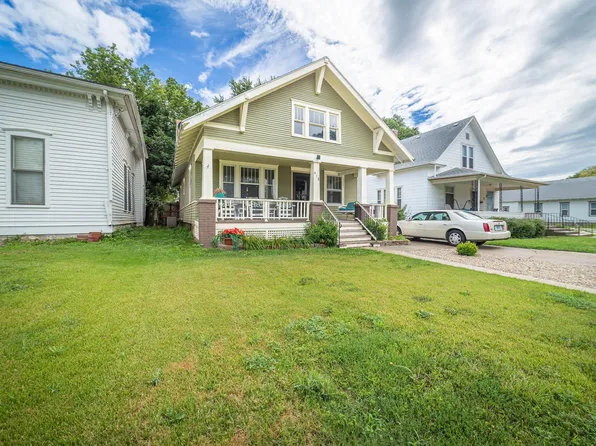 418 W 7th St, Concordia, KS 66901
