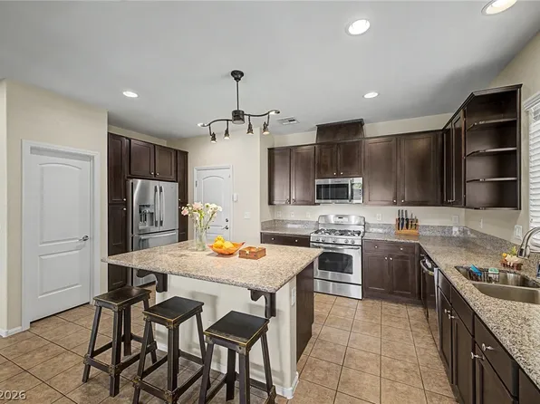 1509 Eagles Pass Ave, North Las Vegas, NV 89084