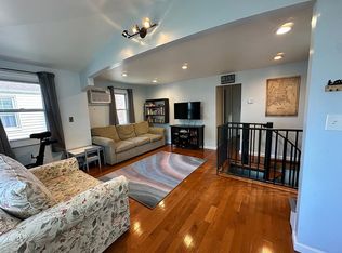 25 Holly Pl, Bronx, NY 10465