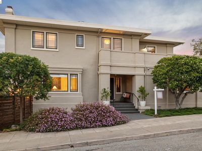 5401 Belgrave Pl, Oakland, CA, 94618
