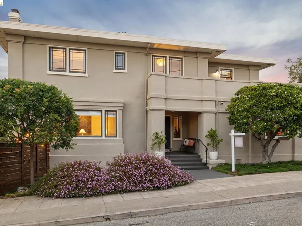 5401 Belgrave Pl, Oakland, CA 94618