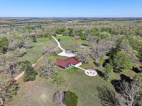 2nd image of 3490 County Road 6220