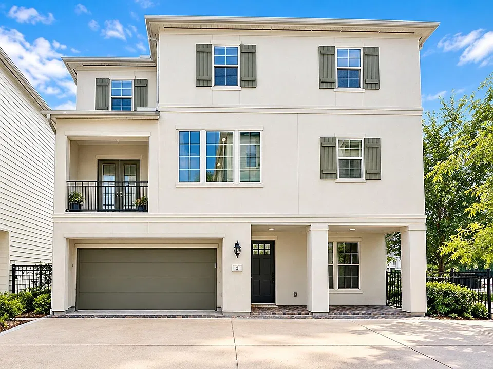 2 Hermann Park Ct