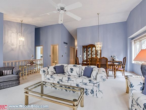 5th image of 722 Lancashire Ct