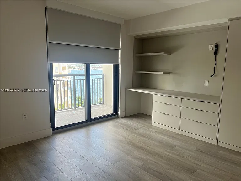 540 Brickell Key Dr #1022 — Photo 15