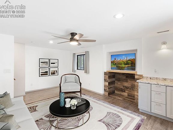 5th image of 2144 Sable Chase Dr