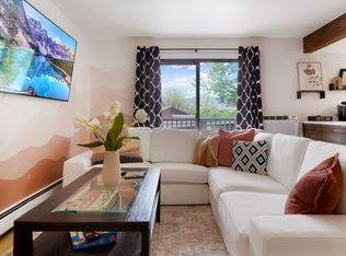 625 Manhattan Pl, Boulder, CO 80303