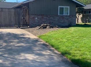 400 & 402 SE 118th Ave #SH400, Vancouver, WA 98662