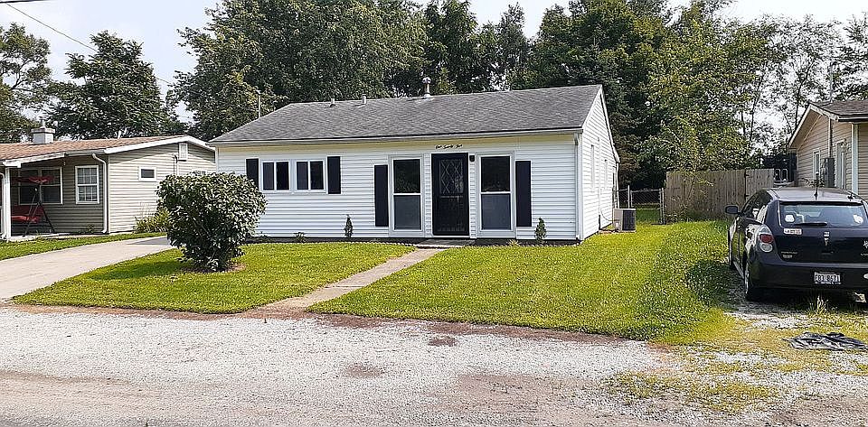 1st image of 125 Woodlawn Ave