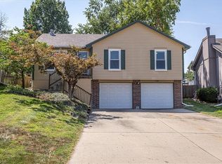 5013 NE 63rd Ter, Gladstone, MO 64119