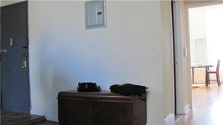 Rented by Avenue Sotheby's International Realty | media 32