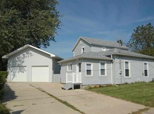 308 S Wesley Ave, Mount Morris, IL 61054
