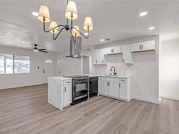 729 Van Ert Ave, North Las Vegas, NV 89030