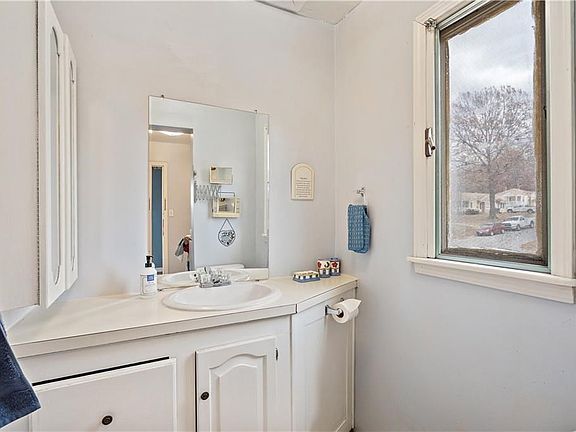 3rd image of 11325 E Highridge Dr