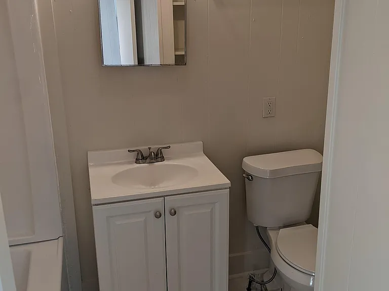301A Sampson Ave — Photo 7