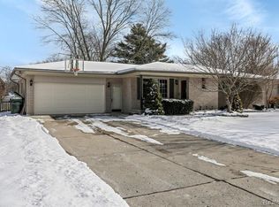 53366 Northrup Dr, Shelby Township, MI 48316