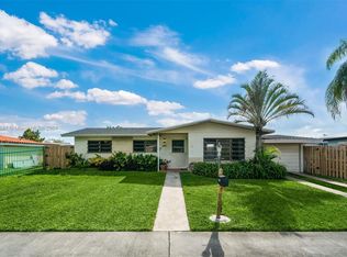 11760 SW 175th Ter, Miami, FL 33177