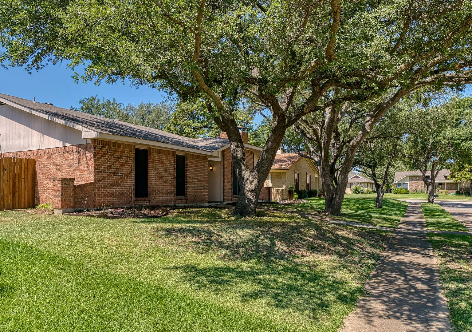*Ready for Quick Move in* — Photo 3