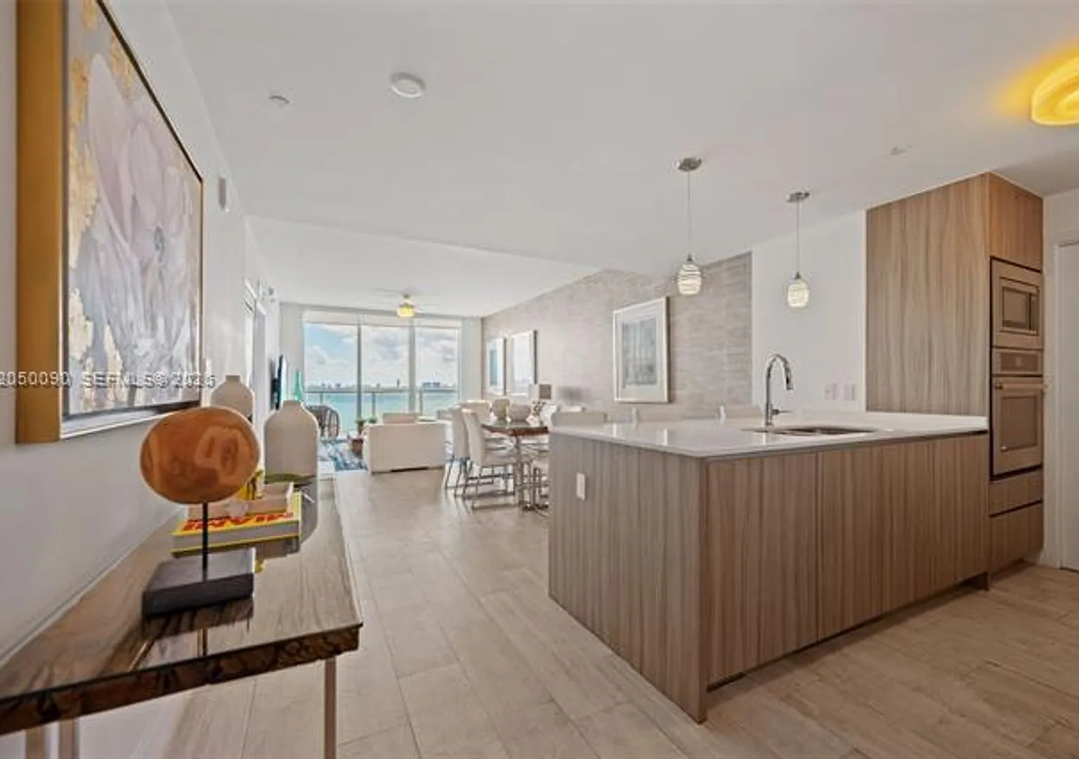 600 NE 27th St cu-1402, Miami, FL 33137 — Photo 1