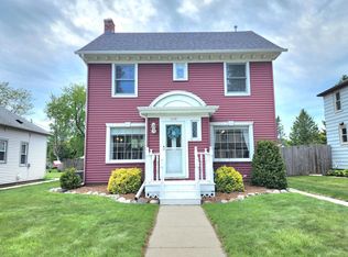 2408 S 16th St, Sheboygan, WI 53081
