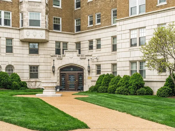 625 S Skinker Blvd APT 1203, Saint Louis, MO 63105