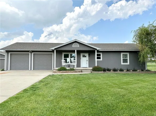1112 W Mill St, Butler, MO 64730