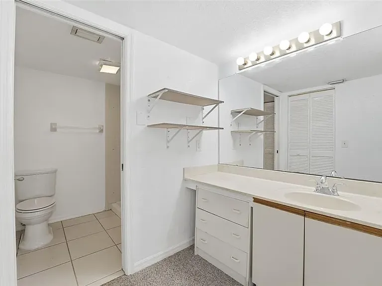 175 Kings Hwy #328 — Photo 13