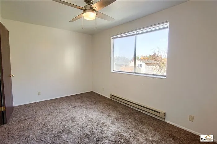 870 N Jackson Ave #8 — Photo 25
