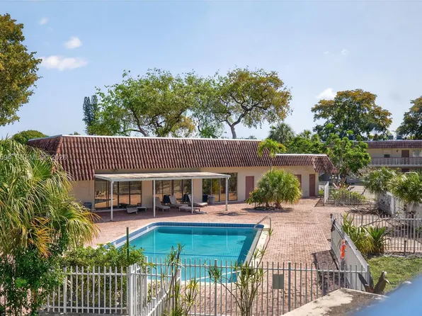 3777 78th Ave APT 8F, Hollywood, FL 33024