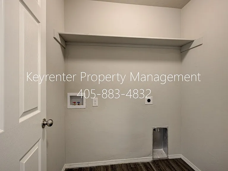 440 Fox Den Dr — Photo 5