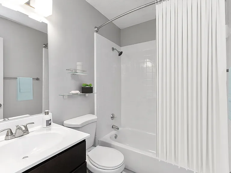 South Square Townhomes — Photo 36