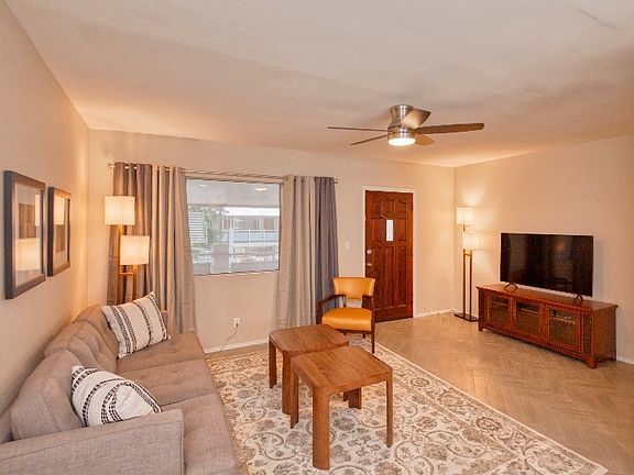 2nd image of 721 E Montebello Ave #D