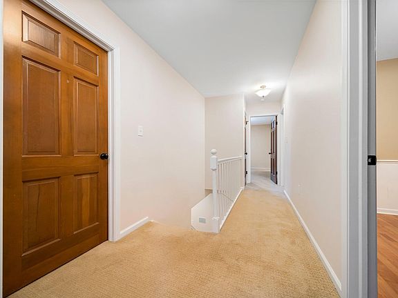 5th image of 804 Cypress St