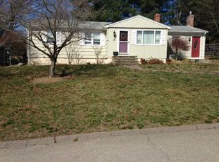 115 Baldwin Rd, Warwick, RI 02886