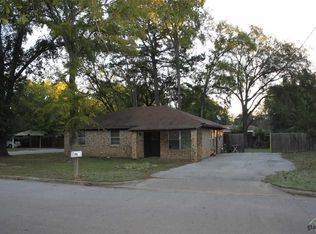 308 N Rainbow Dr, Whitehouse, TX 75791
