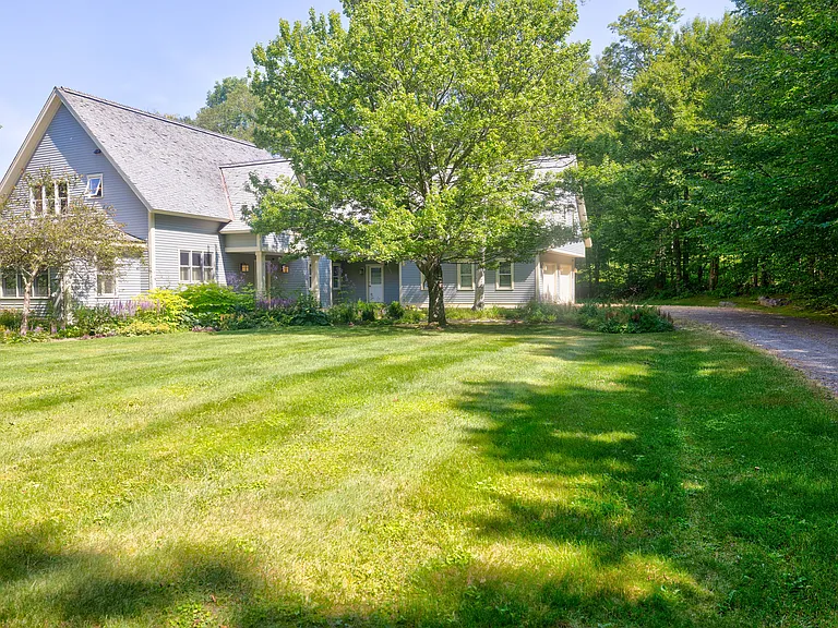 271 Thomas Pasture Rd — Photo 67