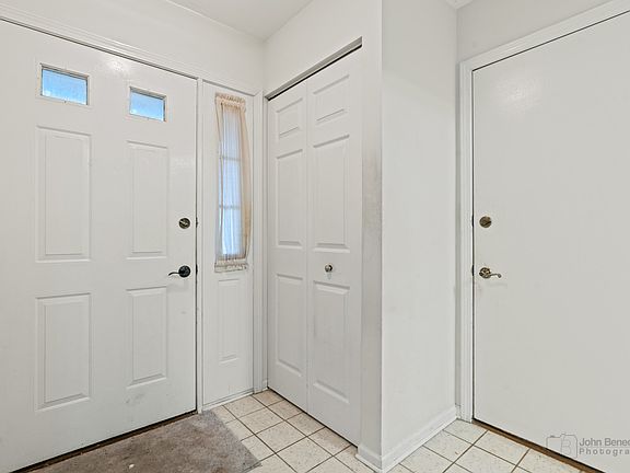 3rd image of 1218 Gulfstream Pkwy #19D