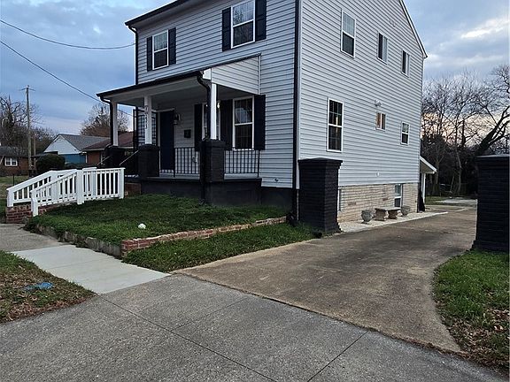 2nd image of 2303 Whitcomb St
